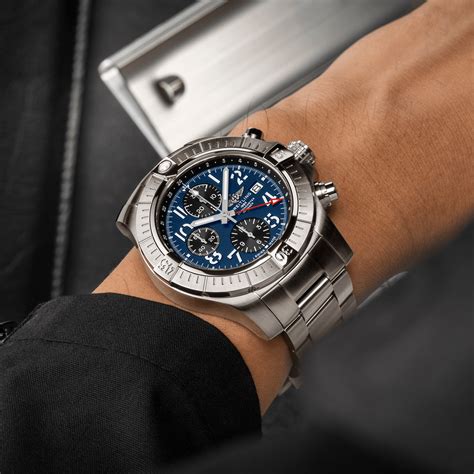 breitling avenger chrono 24|breitling chrono avenger automatic movement.